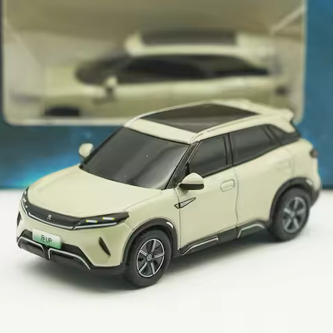 1:64 Scale Diecast Alloy BYD Yuan Up Off-road Vehicle SUV Toys Cars Model Classics Adult Gift Collec