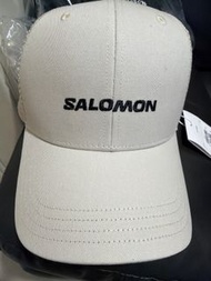 Salomon 卡其色棒球帽