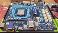 技嘉 GA-880GM-USB3L 主機板連AMD PHENOM II X4 840