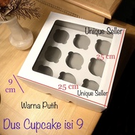 [Contents 10] Cupcake Box contains 9 DUPLEX WHITE 25x25x9 cm White 9 Hole Cupcake Box/ 25x25 x 9 cm 