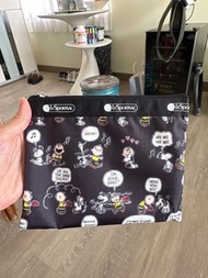 Lesportsac snoopy 配件袋