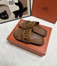 💜 Hermès slippers 愛馬仕 H豬鼻子拖鞋 棕色鏈條(貨號：utx9rx)