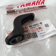 HOOK, Gantungan Barang Mio M3 2PH-F8257-00 ORI Yamaha Genuine Parts