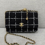 Chanel 23K 黑色毛呢金球woc芯片款