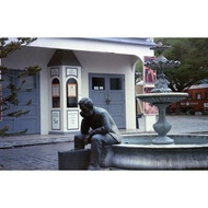 Leather film 200 (Tungsten) ISO 200 30 exp (Picture) KODAK V2 5217 (2009) Good (With DX-Code 200).