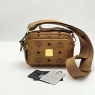 MCM 經典老花Visetos Aren斜背包17*12.5*5 98新