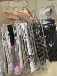 全新未使用 假髮wig 髮網/萬用黑手套$10@1 綁髮黑橡巾$5@1 精靈耳軟硬各一 每對$30 吸血鬼牙set $30 普通黑色幼一字夾$10 30支 30條 可即日/即場acg交收 cospla
