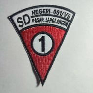 Class Embroidery Bet for Custom School Uniforms Product Series 47 Retail