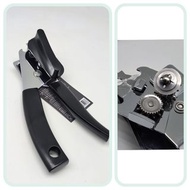 罐頭刀 / 矽膠刮刀及油掃套裝 / 意粉勺 / 沙律勺及叉套裝  Can Opener / Silicone brush and spatula / spaghetti server / salad 