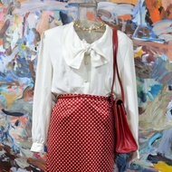 A日本中古 米白色蝴蝶結領子燈籠長袖寬鬆版型襯衫恤衫 文青古著