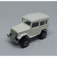 Majorette 4x4 4UNT4 toyota land cruiser fj40 white loose diecast custom (t)
