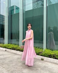 ✨Lady Cecilia Dress - Miida สวยมากกก💫เดรสยาวผ้าพิมลายทางลง ดีเทลคอสูงมีชายผ้าพาดไปด้านหลัง