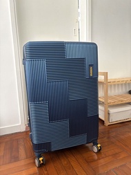 American Tourister Spinner Luggage Blue Velton 30/81