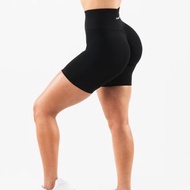 Alphalete Amplify Short 6.5” - Black