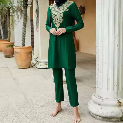 2026 Arrival Stylish Muslim Swimwear 3 Piece Long Robe Embroidery Swimming Hijab Suit Muslimah Hijab