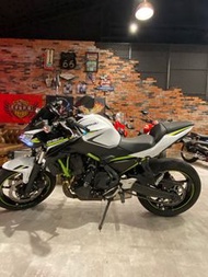 Kawasaki Z650 ABS TFT儀表 暴雪白 台崎總代理車