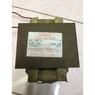 Microwave transformer 220VAC, 50-60Hz, transformer 700-701-...(used)