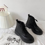 Black Show Feet Small Dr. Martens Boots Women 2023 New Spring and Autumn Boots All-Matching British Style Thick Sole Thin Ankle Boots