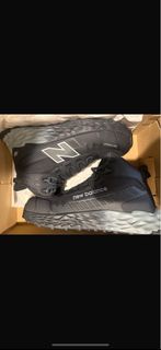New Balance Fresh Foam 高筒安全鞋