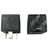 FORD RANGER T6 / MAZDA BT-50 ('12 - '16) 4 PINS RELAY (SQUARE) 5M5T-14B192-CA