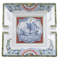 二手愛馬仕煙灰缸，陶瓷材質，綠色，帆船圖案。