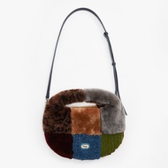 Tagi. Fuzzy Patchwork Shoulder Bag กระเป๋าสะพายไหล่แพตช์เวิร์กนุ่มฟู