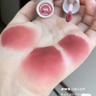 ลิปกลอสเนื้อแมทต์ 3CE into YOU เนื้อแมทต์สีแดงสดใส ติดทนนาน ดูเป็นธรรมชาติ ใช้งานง่าย สไตล์เกาหลี