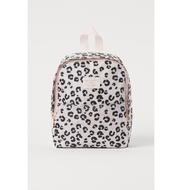 Leopard leather backpack, size 11x20x25cm, open to the US