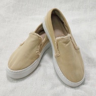 Second-Hand Japanese Shoes NUOVO by Hawkins Slip-on Beige Canvas Minimal Style