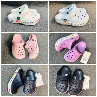 Free 2 Jibbitzs Crocs BayaBand Clog Kid shoes 11สีมาไหม่ รองเท้าเด็ก รองเท้าแตะรัดส้น ใส่สวยใส่สบาย C7------J3