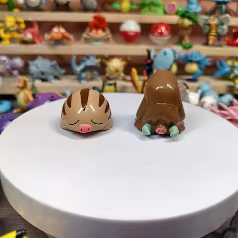 Spearow，Fearow，Swinub，Piloswine Model Collection High Quality Ornament Desk Toys Gift