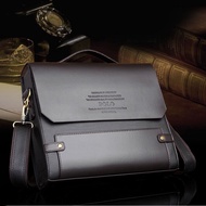 Deere Jack กระเป๋าสะพายข้างผู้ชาย  กระเป๋าสะพายบ่าความจุมากกระเป๋าถือธุรกิจ