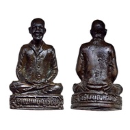 Roop Lor Loi Ong Mae Chee Boon Ruen. Wat Awut. LP Toh. BE:B2521.