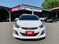 2013年現代 ELANTRA 白 1.8 方向盤多功能鍵、數位電視、倒車顯影、左右獨立空調