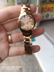 Đồng hồ rado dành cho nữ mặt số đính đá 2 lịch dây làm từ đá ceramic siêu bền đẹp đẳng cấp.