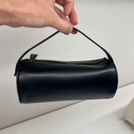 French Niche 2025 New Style 90s Pencil Case Bag Sheepskin Niche Handbag Female Simple Fashion Cylind