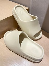 adidas originals Yeezy Slide 拖鞋 男女同款 骨白色