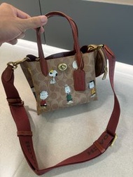 Coach x Peanuts 手提包