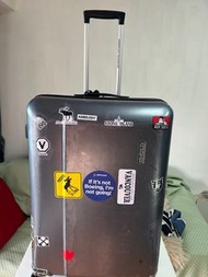 二手系列： American Tourister 29 吋行李箱+ 全新輪子；secondhand American Tourister 29 inch luggage for handcarry +