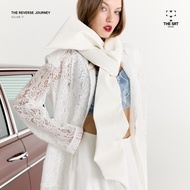The SRT X17 (TSC336) X17 White Leather Scarf (เฉพาะผ้าพันคอ)