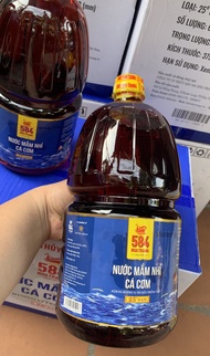 Nước mắm 584 Nha Trang 25 độ đạm can 2l - nước mắm ngon chuyên sử dụng trong các nhà hàng quán ăn