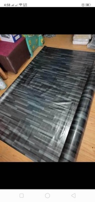 LINOLEUM/FLOORING RUBBERIZED WOOD STYLE (95 PER YARD)
