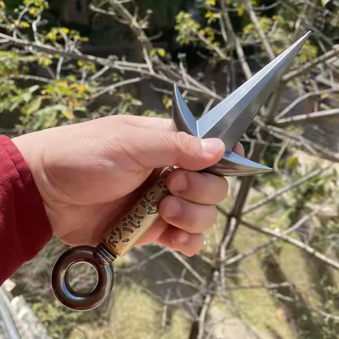 Konoha Gakure 4ème Hokage Namikaze Minato Boîte 24cm Ninja Kunai