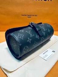 LV Louis Vuitton Monogram Eclipse M43385 錶盒  3 watch case