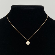 【二手】梵克雅寶 (Van Cleef & Arpels) Sweet Alhambra 系列珍珠母貝 Au750 項鍊，2.81克，白金