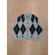 Bbaljunocho Grey Argyle Cardigan (Unisex)