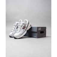 NEW BALANCE Casual Shoes New/ Balance 740 - White Silver Maroon
