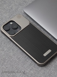 เคสโทรศัพท์แบบคาร์บอนไฟเบอร์ Urban Case สำหรับ iPhone 17 pro Max แบบไม่มีขอบ ป้องกันการตกหล่น ดีไซน์