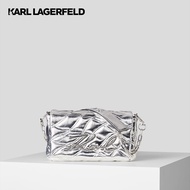 KARL LAGERFELD - K/SIGNATURE SOFT METALLIC QUILTED BAGUETTE 230W3074 กระเป๋าสะพาย