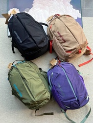 外國預訂 Patagonia Refugio Daypack 26L 拼色logo 4色選 背包